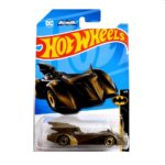 Hot wheels Batmobile 137 Gold 2023